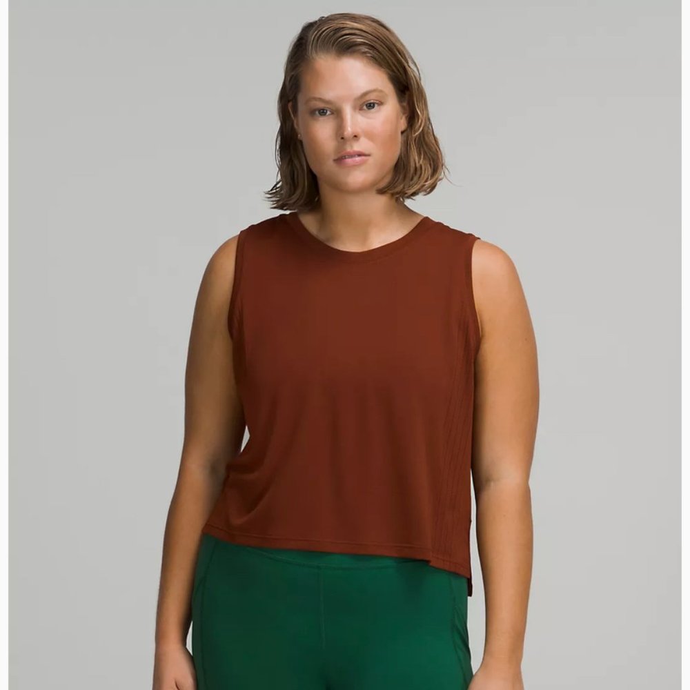 Lululemon Train to Be Tank Top Sz 8